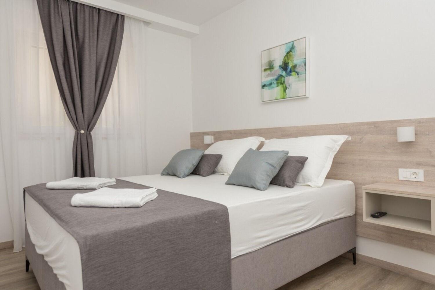 Apartments Mari - 40M From The Beach Makarska Exterior photo